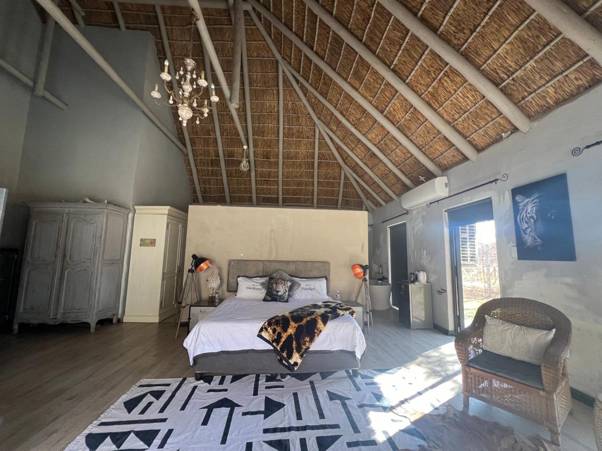 Simba Safaris African Pride Exotic Lodge Lephalale Exterior photo